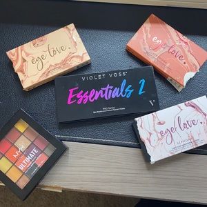 Eye shadow palette bundle